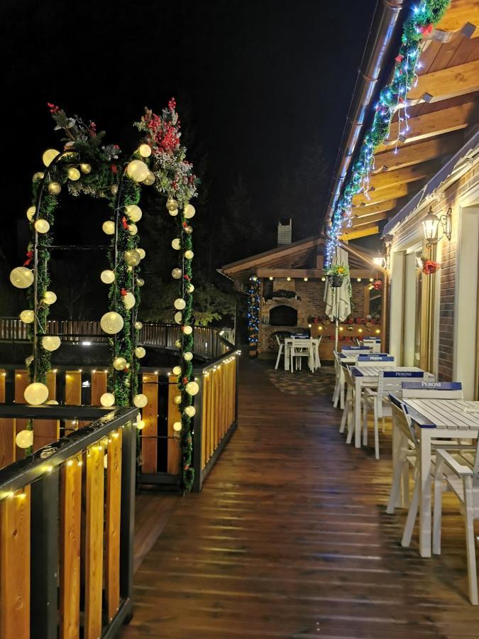 Popasul Lu' Voda Борша Екстер'єр фото