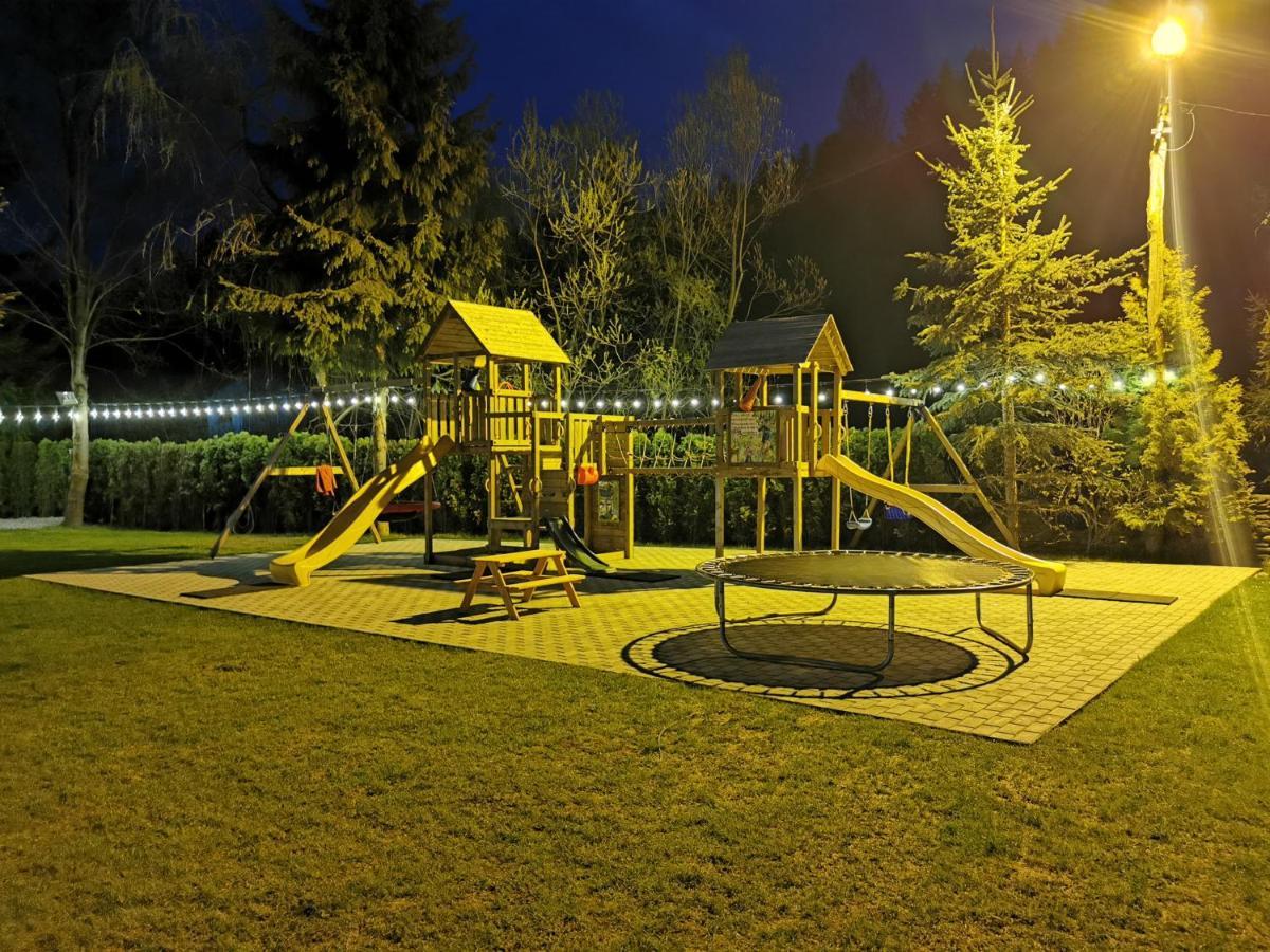 Popasul Lu' Voda Борша Екстер'єр фото